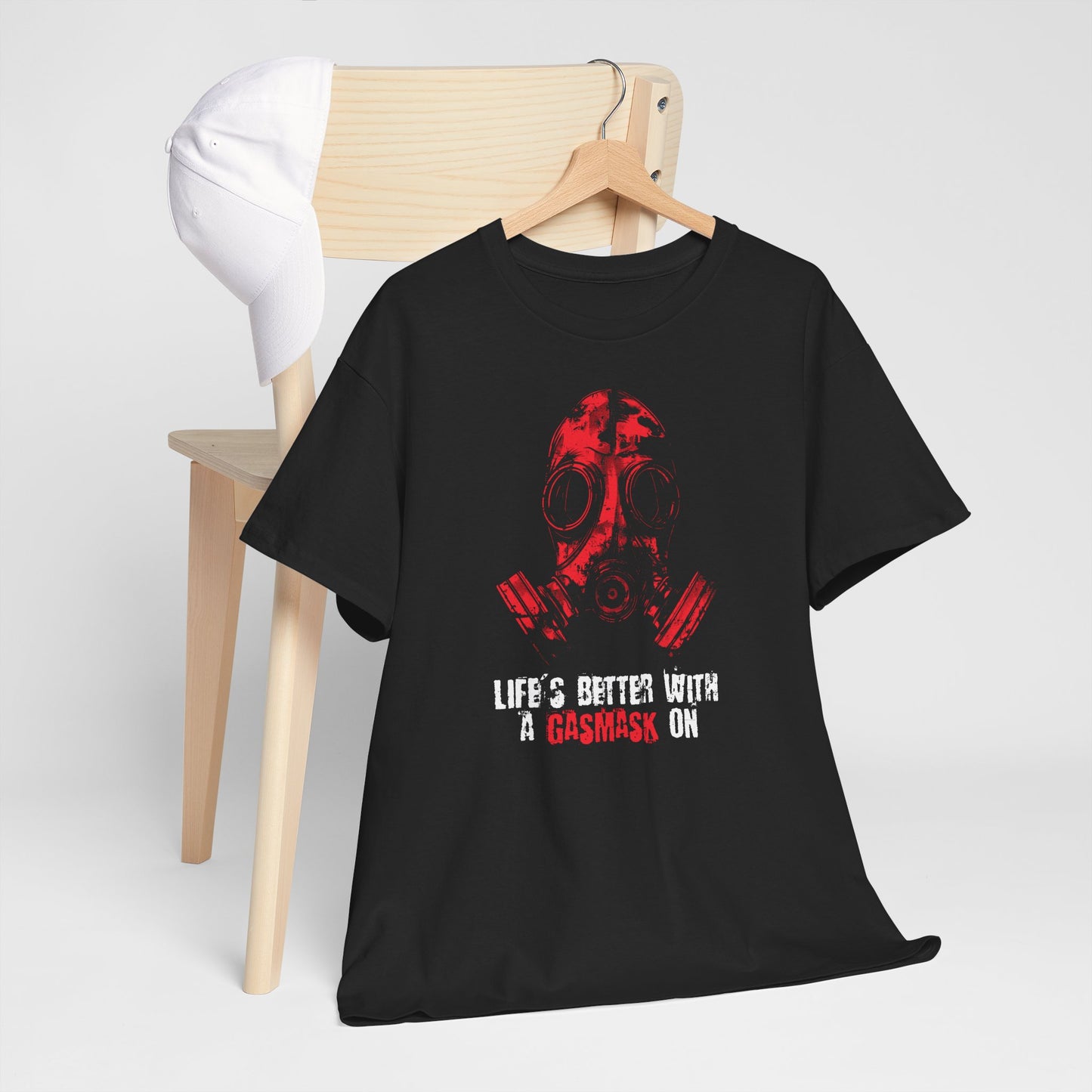 Unisex triko - Life is better with a gasmask on v červené